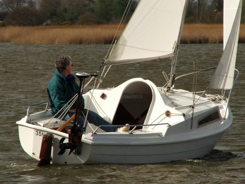 Aft view of SeaHawk under sail